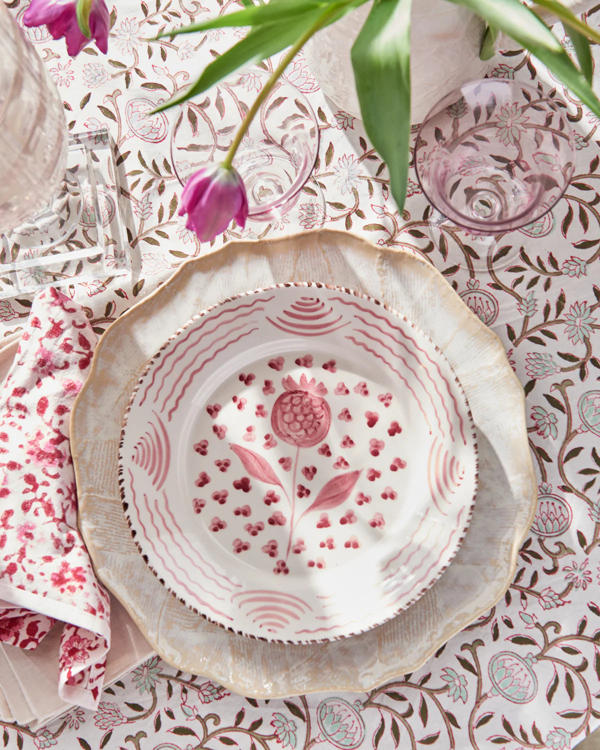 The Pomegranate Collection- Flower Puff Dinner Plate