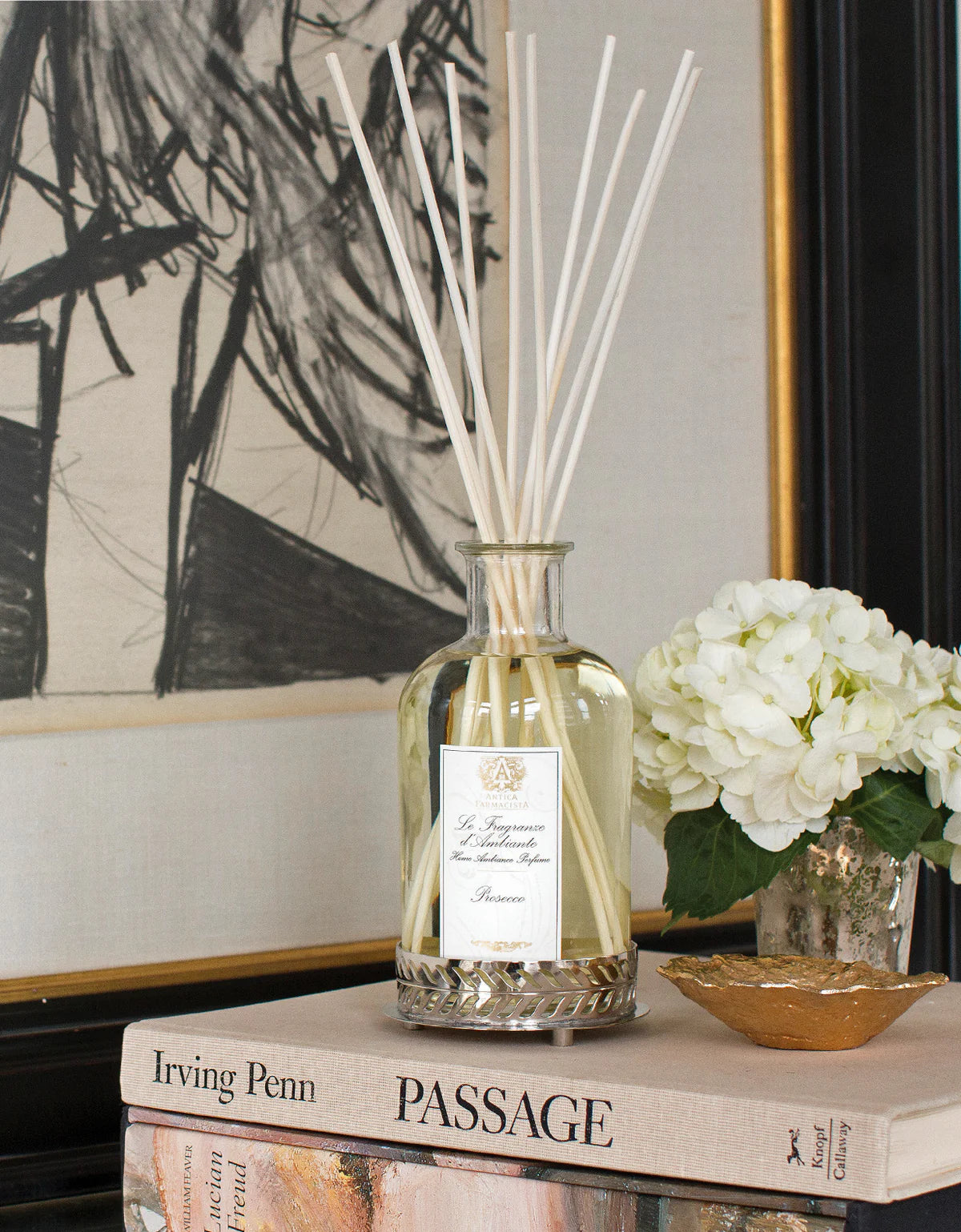 An image of decor styling by Alala Home, professional interior designers Charleston and a home decor shop in Mount Pleasant.