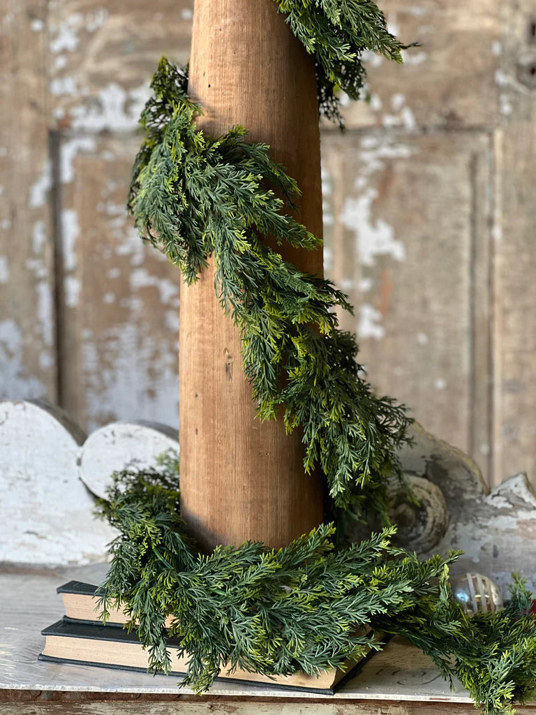 6' Cedar Garland