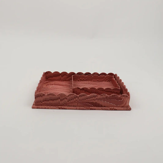 Red and Pink Marbled Scalloped Tray Set